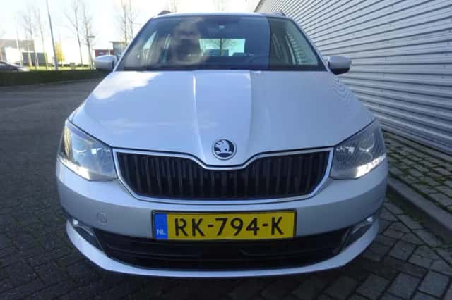 Škoda Fabia (2018) thumbnail 6
