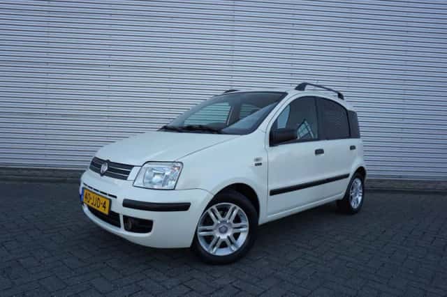 Fiat Panda (2009) thumbnail 1