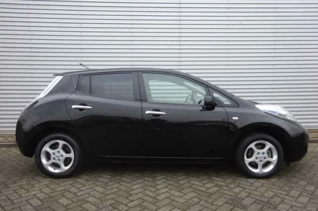 Nissan Leaf (2011) thumbnail 5
