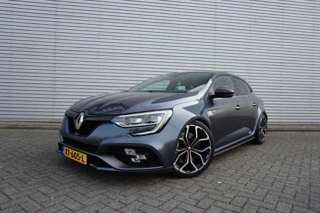 Renault Mégane (2018) thumbnail 1