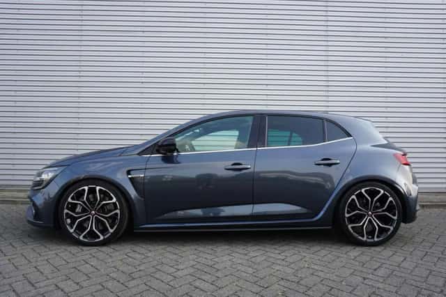 Renault Mégane (2018) thumbnail 4