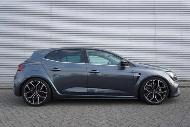 Renault Mégane (2018) thumbnail 5