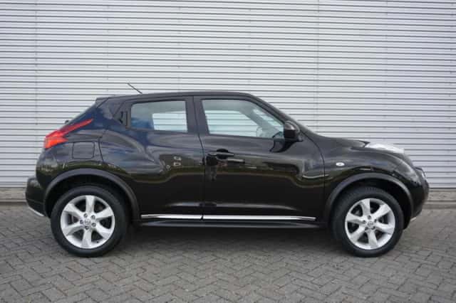 Nissan Juke (2011) thumbnail 5
