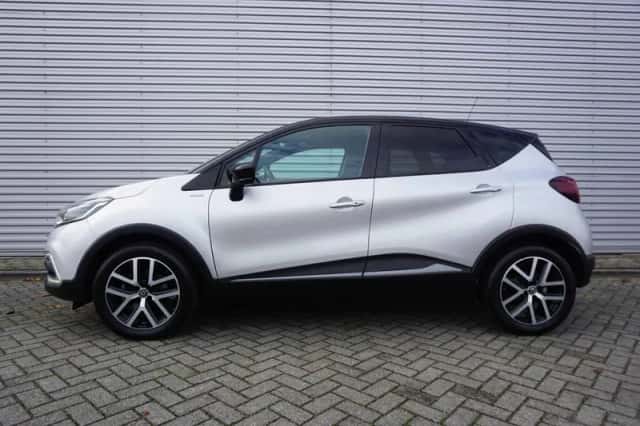 Renault Captur (2018) thumbnail 3