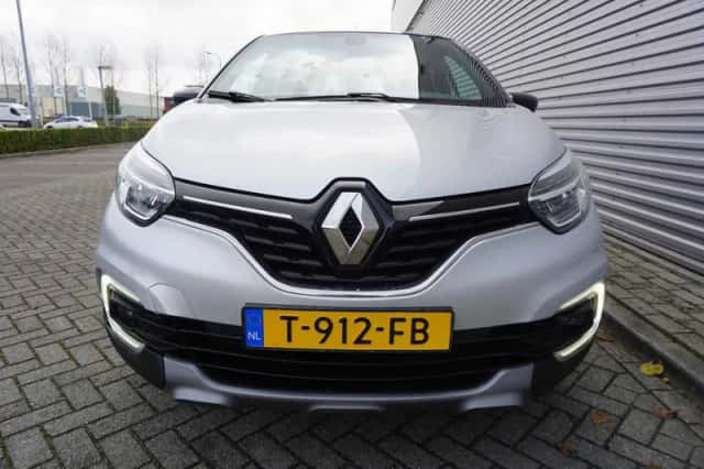 Renault Captur (2018) thumbnail 5