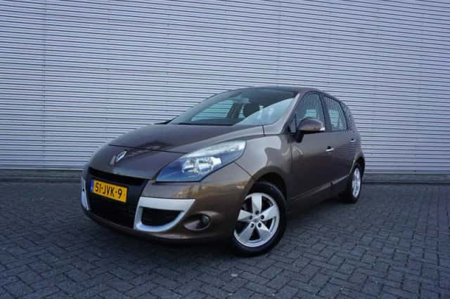 Renault Scénic (2009) thumbnail 1
