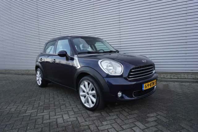 MINI Countryman (2011) thumbnail 2