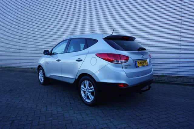 Hyundai ix35 (2014) thumbnail 3