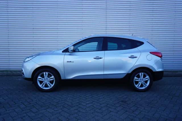 Hyundai ix35 (2014) thumbnail 4