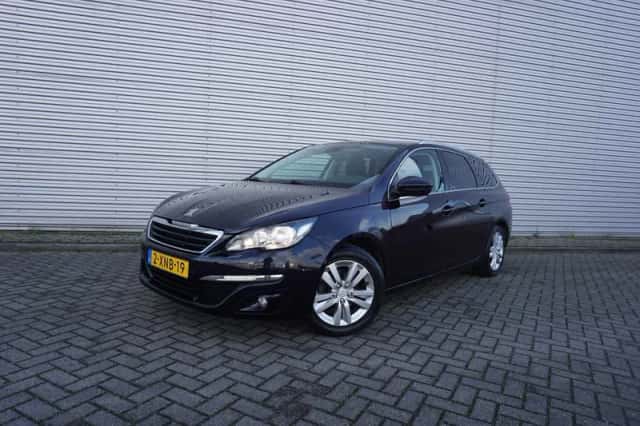 Peugeot 308 (2014) thumbnail 1