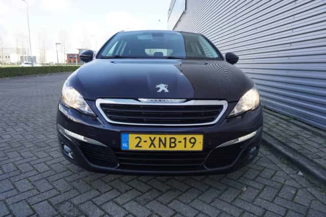 Peugeot 308 (2014) thumbnail 6
