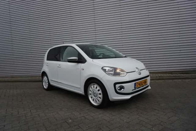 Volkswagen Up! (2013) thumbnail 3