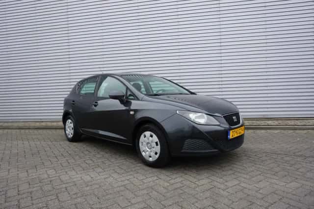 SEAT Ibiza (2009) thumbnail 2