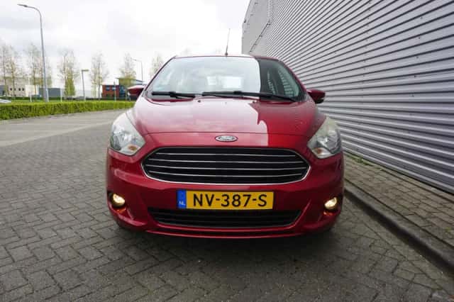 Ford Ka+ (2017) thumbnail 6