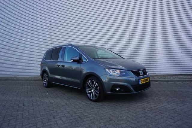SEAT Alhambra (2019) thumbnail 2