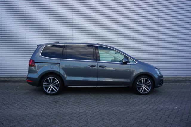 SEAT Alhambra (2019) thumbnail 5