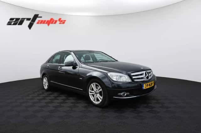 Mercedes-Benz C-Klasse (2010) thumbnail 2