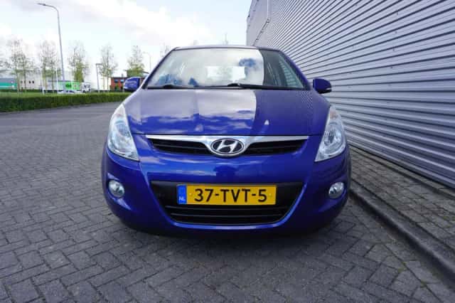 Hyundai i20 (2012) thumbnail 6