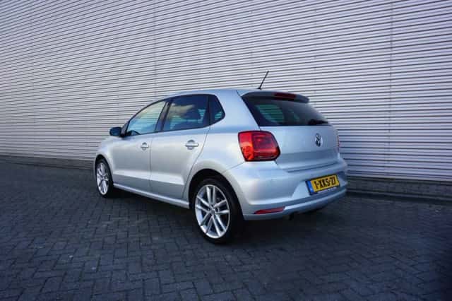 Volkswagen Polo (2014) thumbnail 3