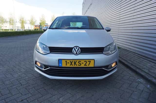 Volkswagen Polo (2014) thumbnail 6