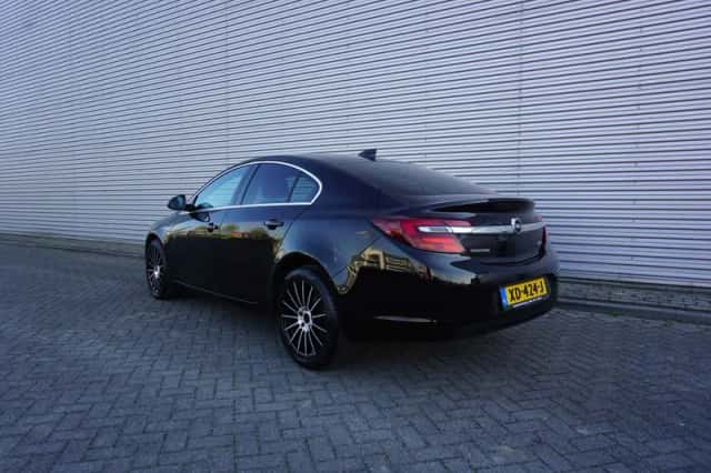 Opel Insignia (2016) thumbnail 3