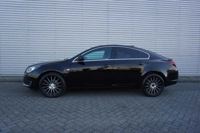 Opel Insignia (2016) thumbnail 4