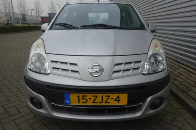 Nissan Pixo (2012) thumbnail 6