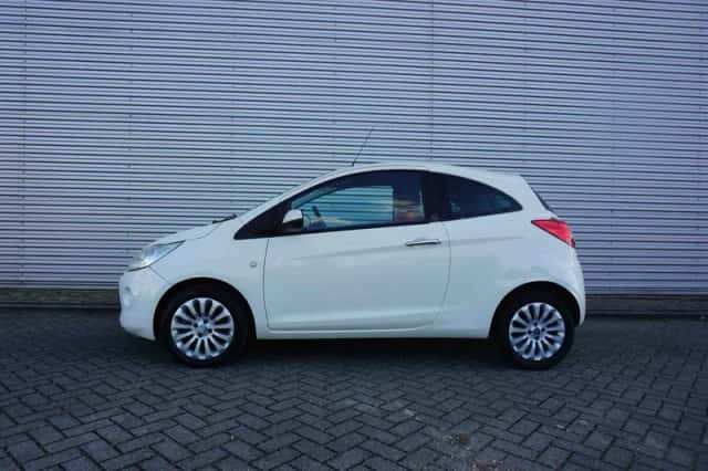 Ford Ka (2010) thumbnail 4