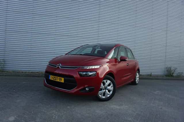 Citroën C4 Picasso (2015) thumbnail 1