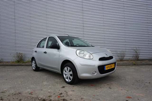Nissan Micra (2013) thumbnail 2