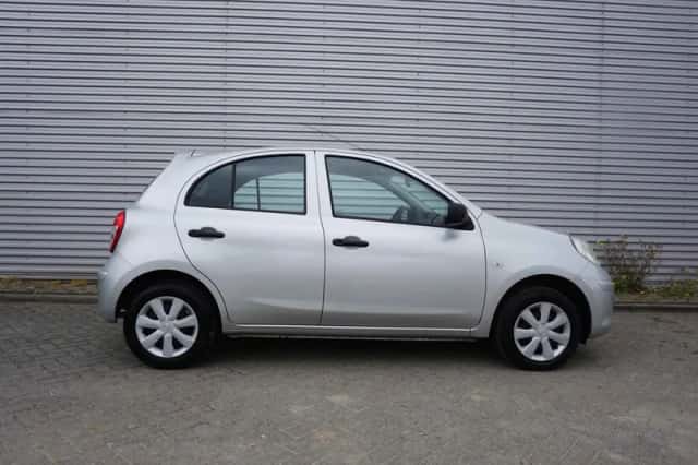 Nissan Micra (2013) thumbnail 5