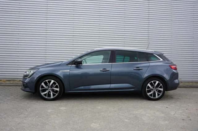 Renault Mégane (2018) thumbnail 4