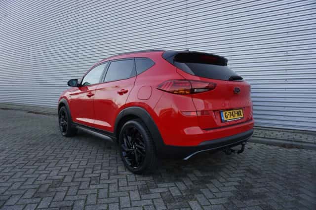 Hyundai Tucson (2019) thumbnail 3