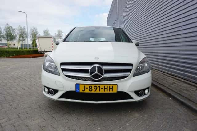 Mercedes-Benz B-Klasse (2013) thumbnail 6