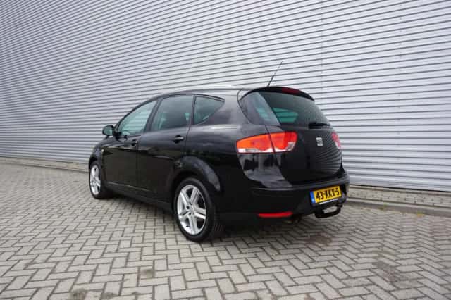SEAT Altea XL (2010) thumbnail 3