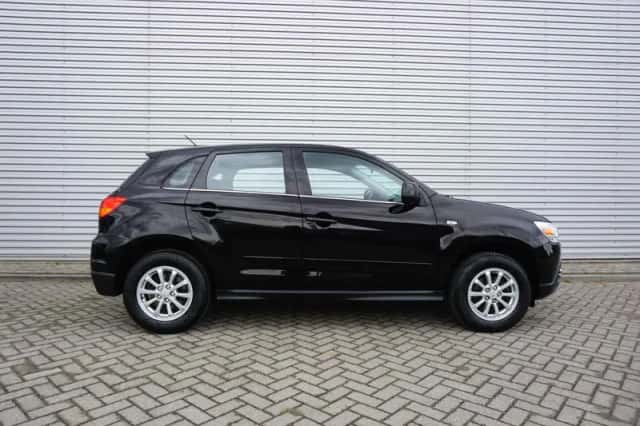 Mitsubishi ASX (2012) thumbnail 5