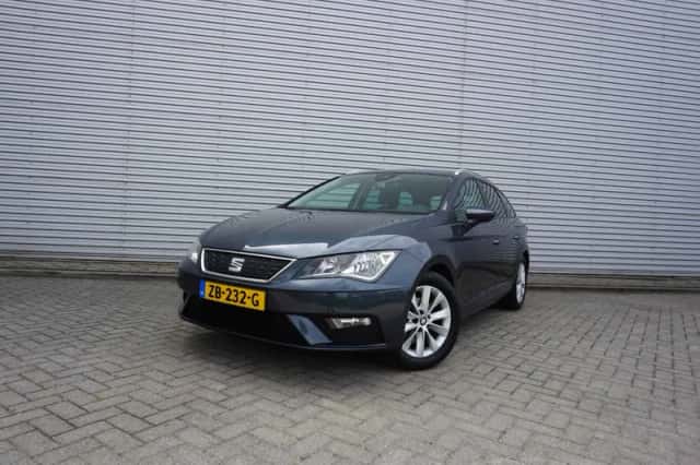 SEAT Leon (2019) thumbnail 1