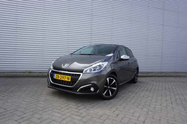Peugeot 208 (2019) thumbnail 1