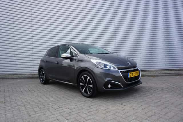 Peugeot 208 (2019) thumbnail 2