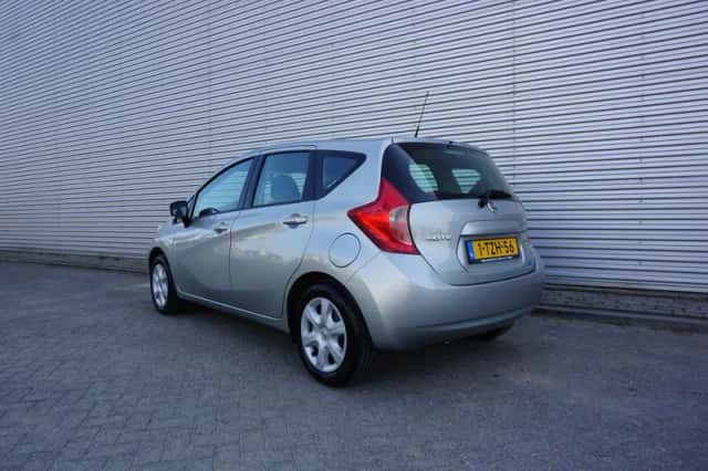 Nissan Note (2014) thumbnail 2