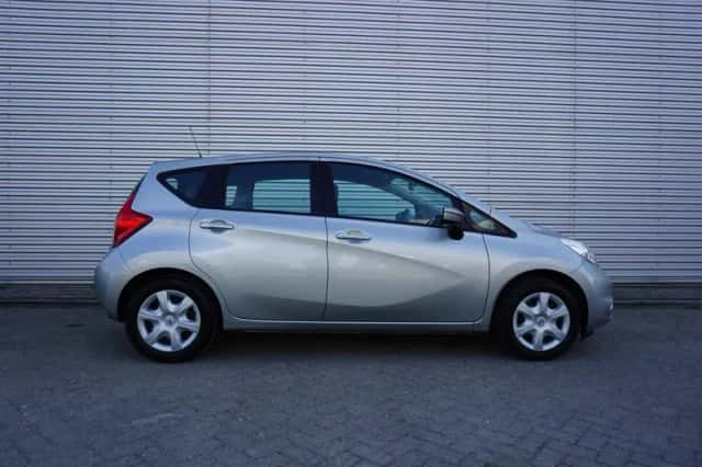 Nissan Note (2014) thumbnail 4