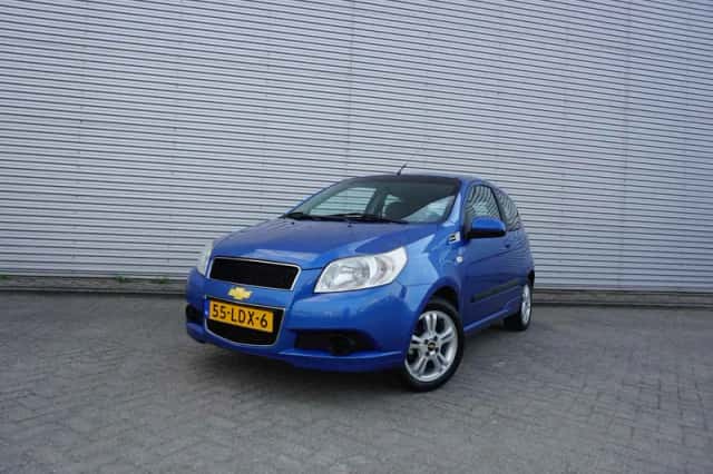 Chevrolet Aveo (2010) thumbnail 1