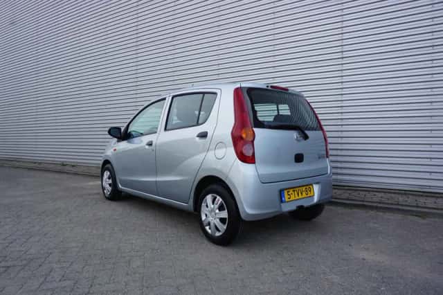 Daihatsu Cuore (2009) thumbnail 3