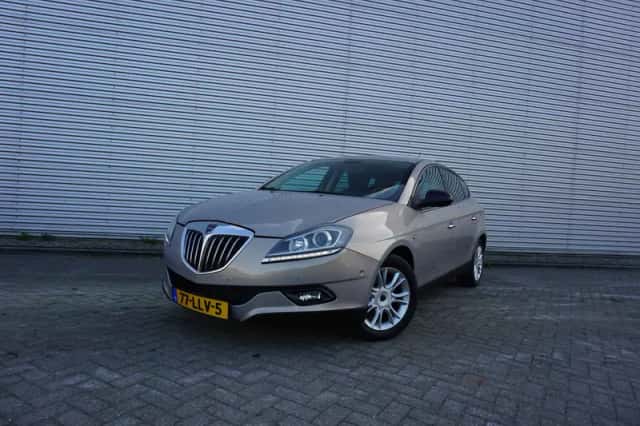 Lancia Delta (2010) thumbnail 1
