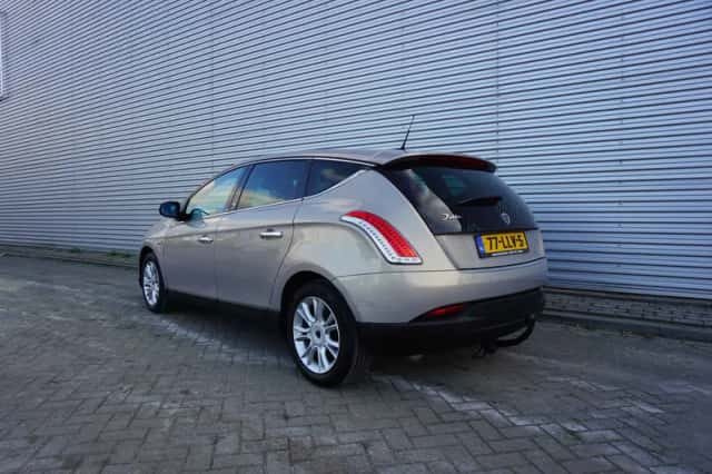 Lancia Delta (2010) thumbnail 3
