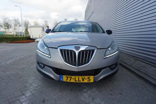 Lancia Delta (2010) thumbnail 6