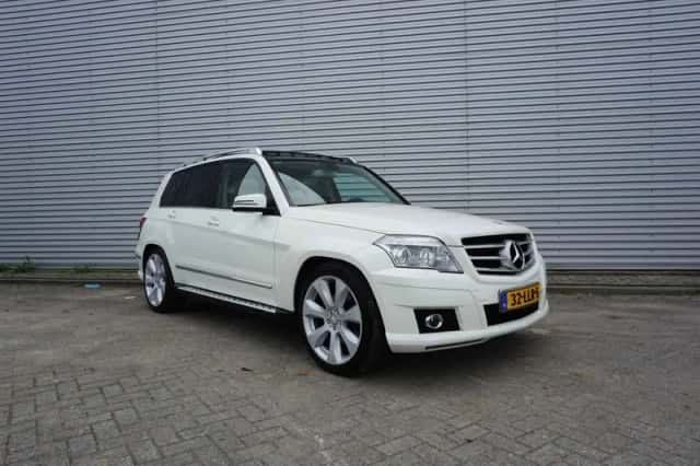 Mercedes-Benz GLK-Klasse (2009) thumbnail 2