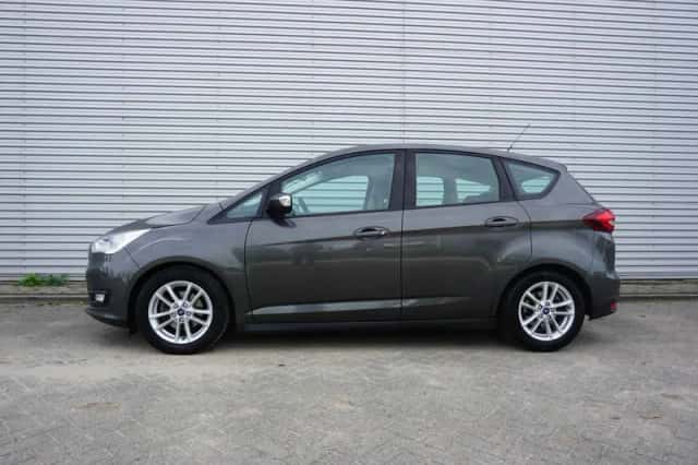 Ford C-Max (2016) thumbnail 4