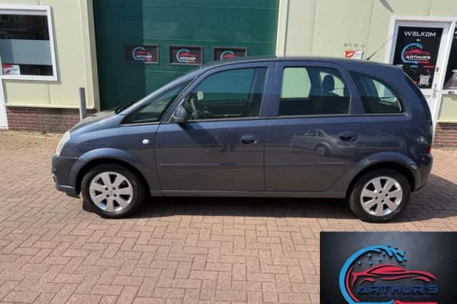 Opel Meriva (2008) thumbnail 6