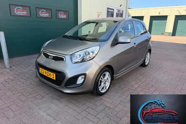 Kia Picanto (2012) thumbnail 1